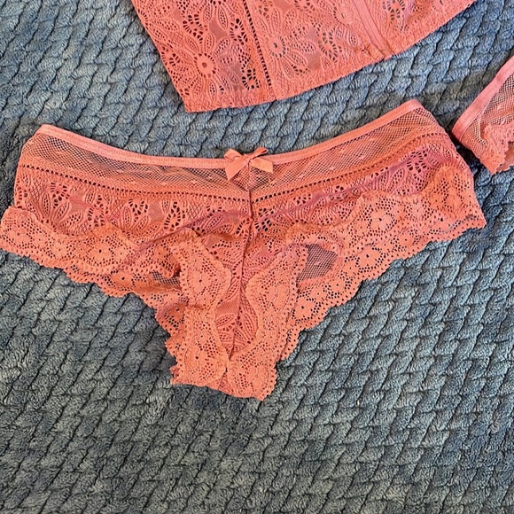 Victoria’s Secret 3 piece set long line bra bikini panties & thong 32C XS mauve - Picture 2 of 10